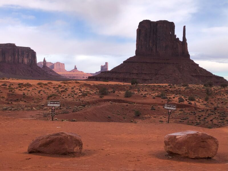 モニュメント・バレー・ループ・ドライブ|むぎパンク