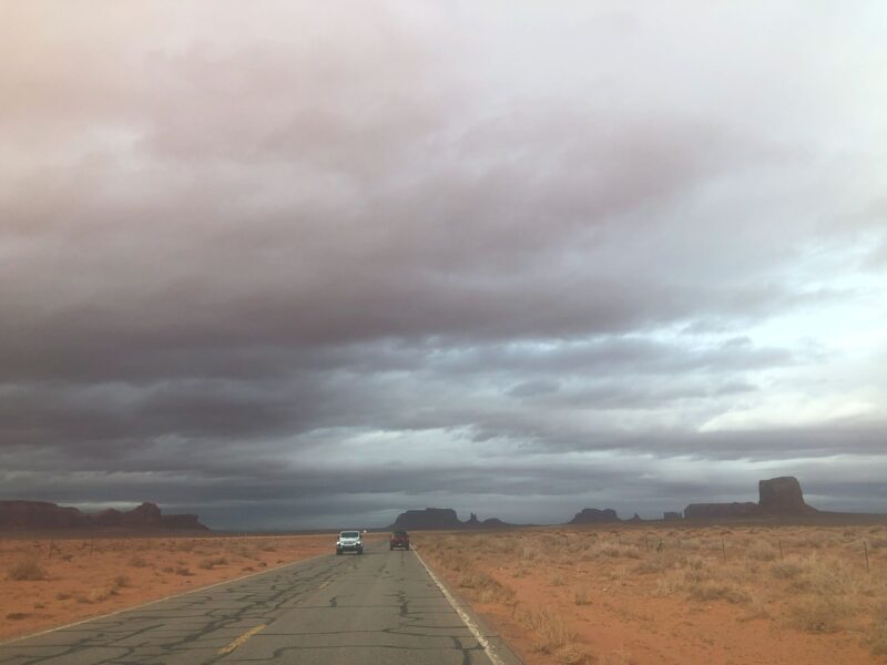モニュメントバレー旅行記・ドライブ|むぎパンク