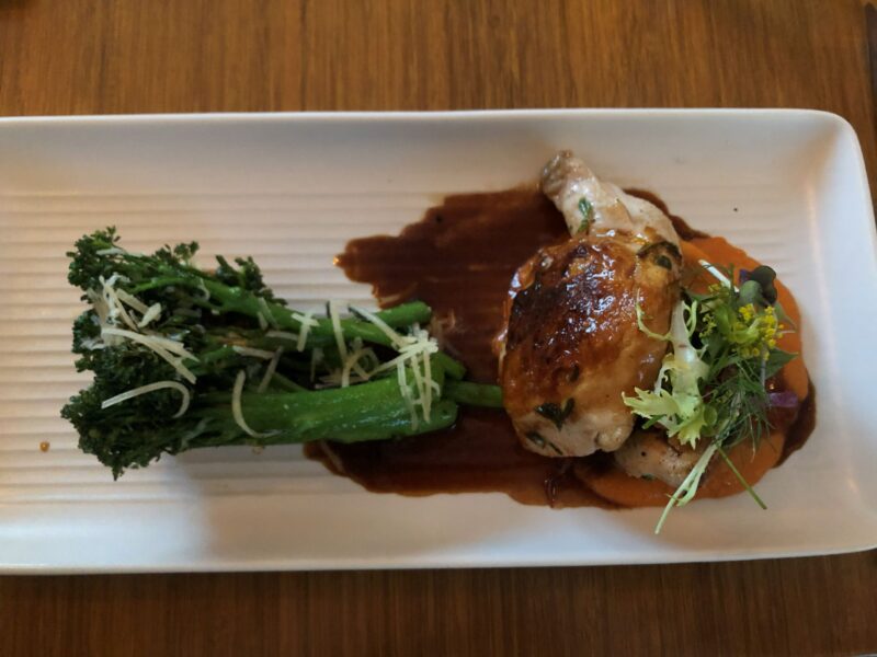 サンタフェのレストラン・マーテンのチキン