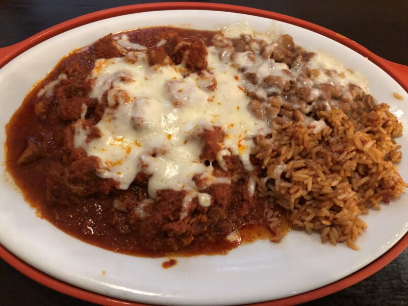 サンタフェのレストラン・トマシタズのカーネ・アドバダ